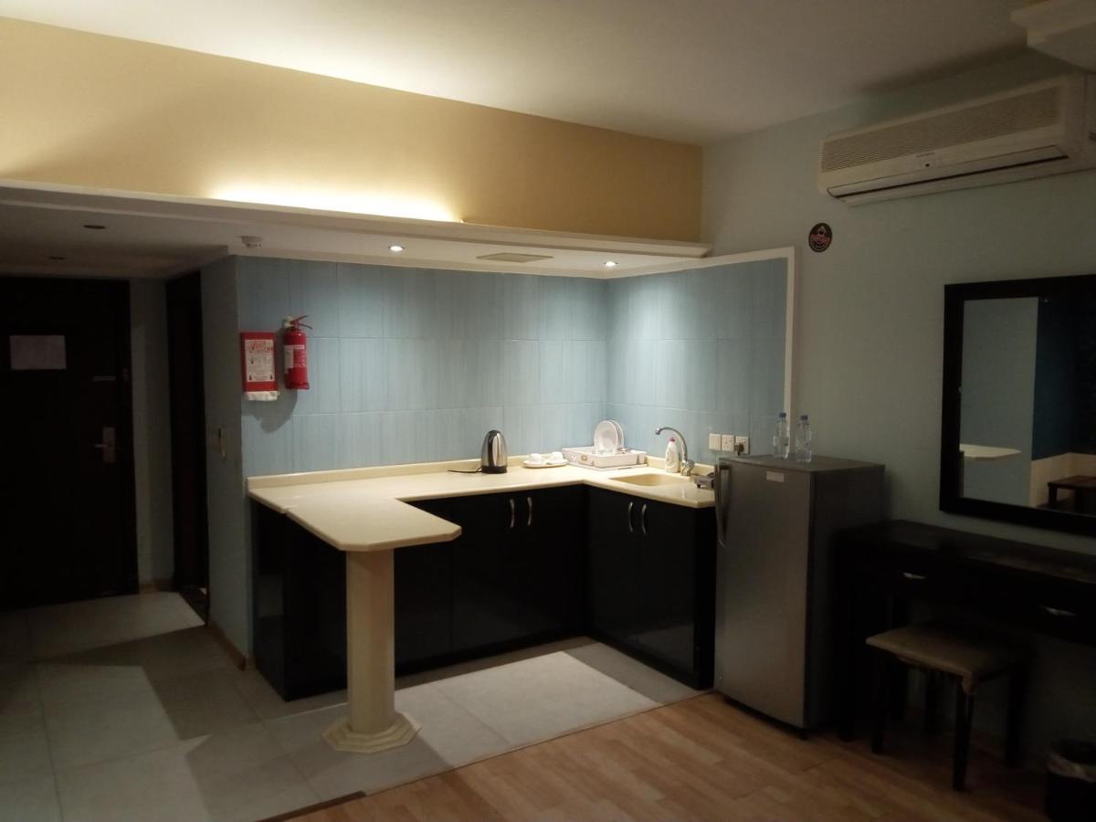 Shayah Suites Jeddah Bagian luar foto