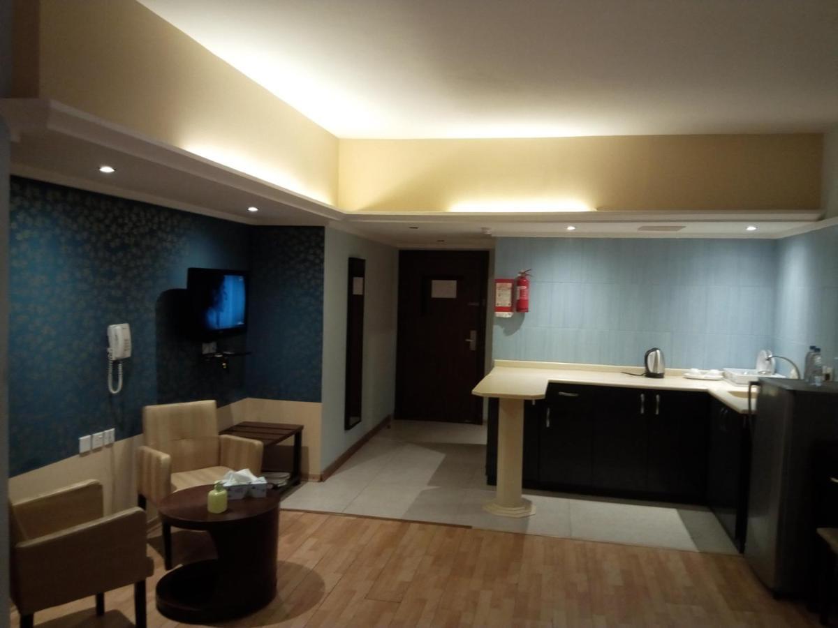 Shayah Suites Jeddah Bagian luar foto