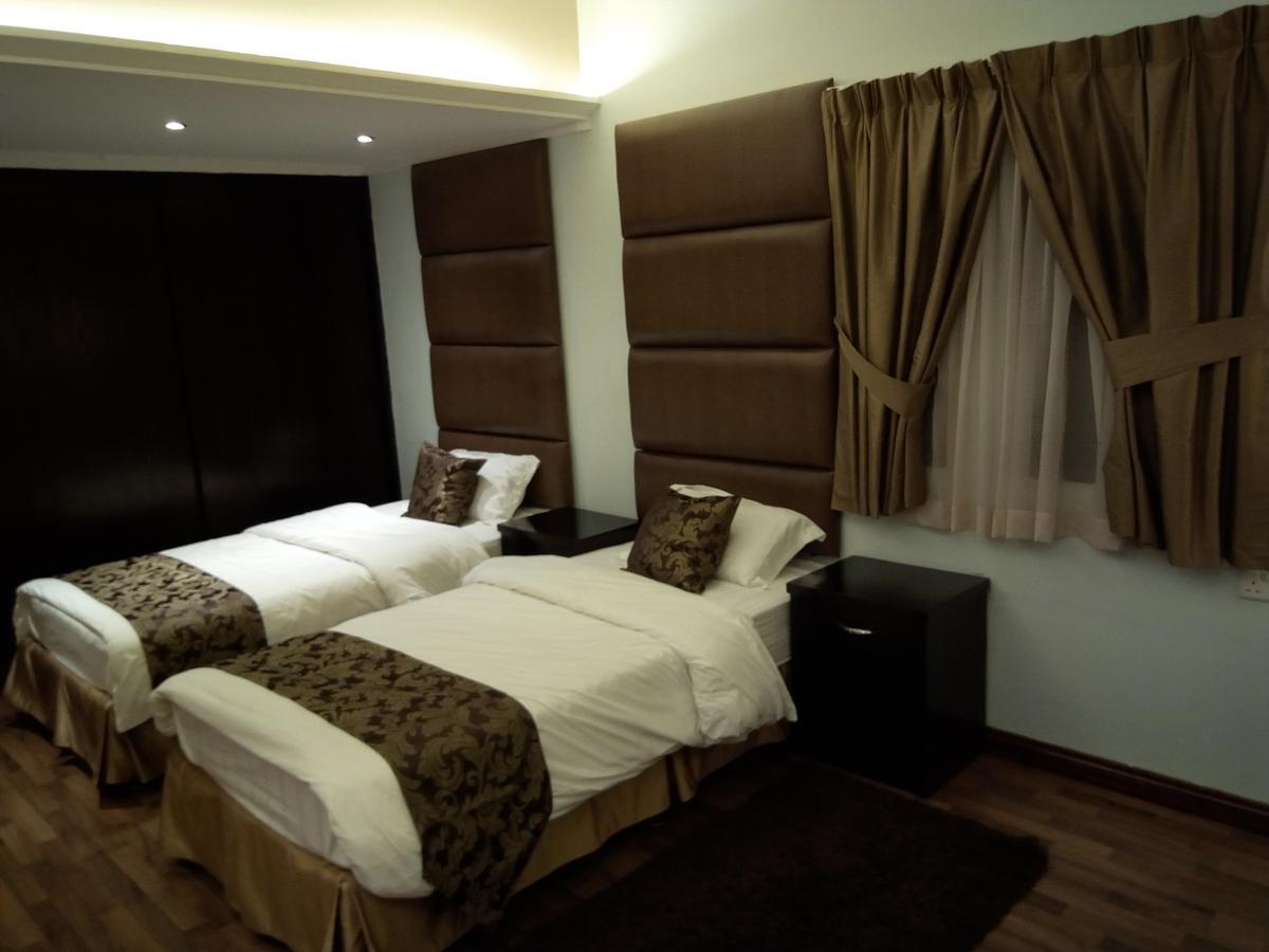 Shayah Suites Jeddah Bagian luar foto